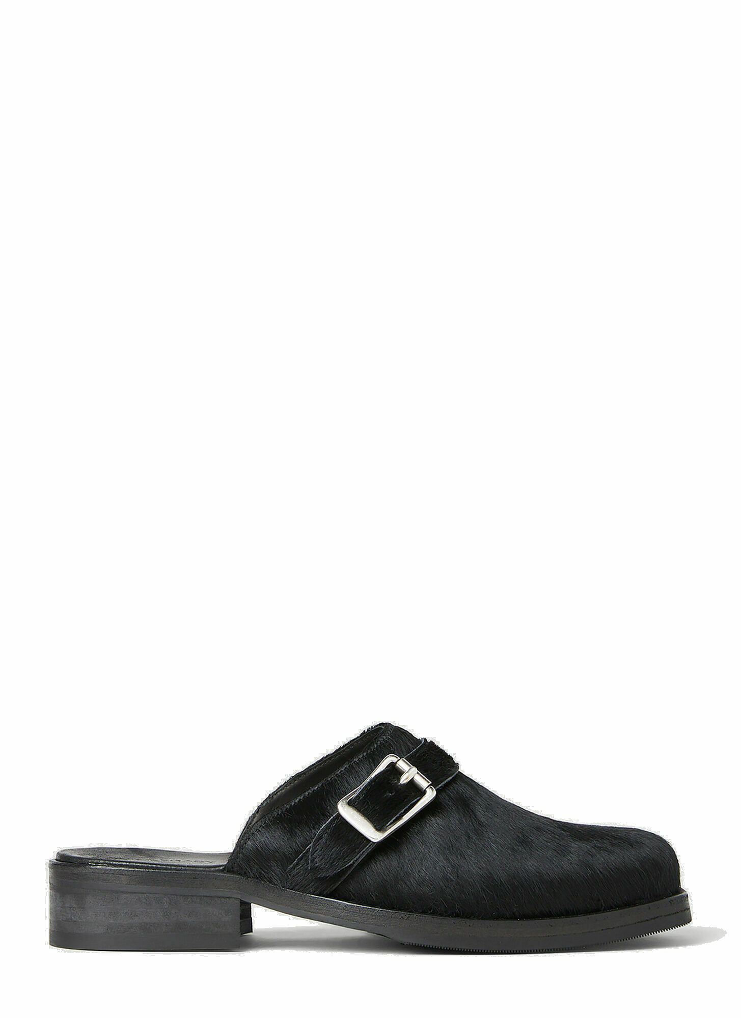 Photo: Camion Mules in Black