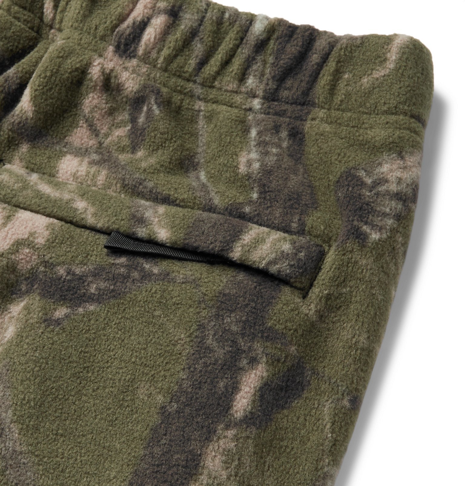 Carhartt WIP - Beaufort Camouflage-Print Fleece Sweatpants - Green ...