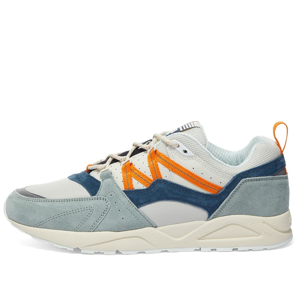 Karhu Men's Fusion 2.0 Sneakers in Pigeon/Dark Cheddar Karhu