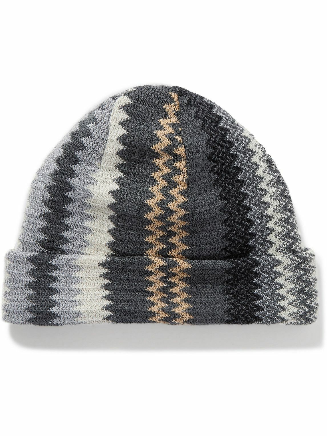 Aspen Jacquard Beanie in Merino Wool – Liquorice main image 1