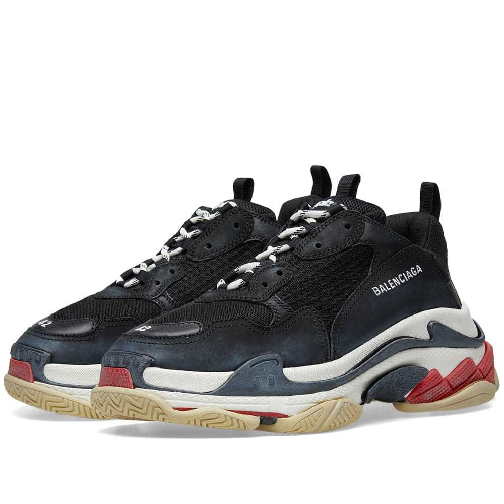 more pictures for balenciaga speeds ?bought from Harvey with