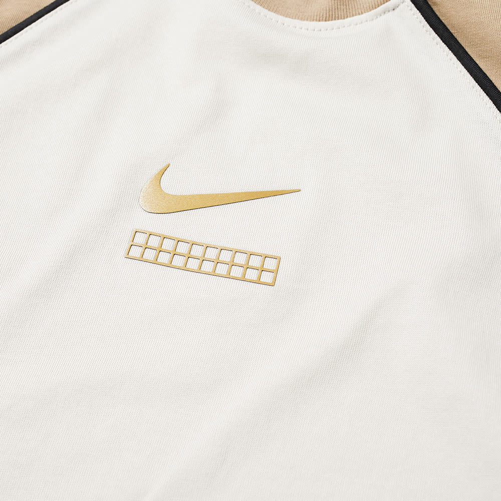 nike raglan tee