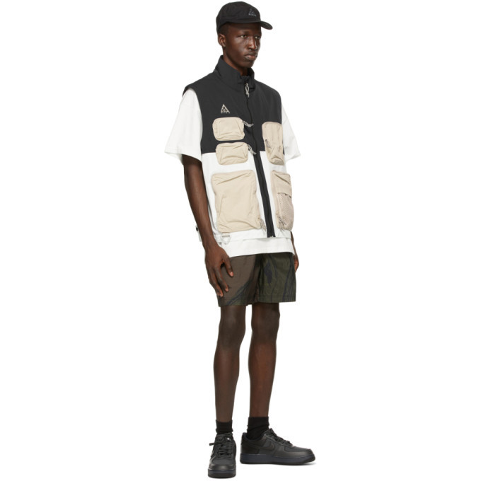 Nike ACG Black and White NRG Vest Nike ACG