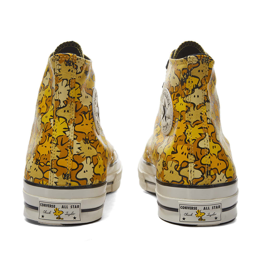Converse x Peanuts Chuck 70 HiTop Sneakers in Woodstock Camo/Yellow