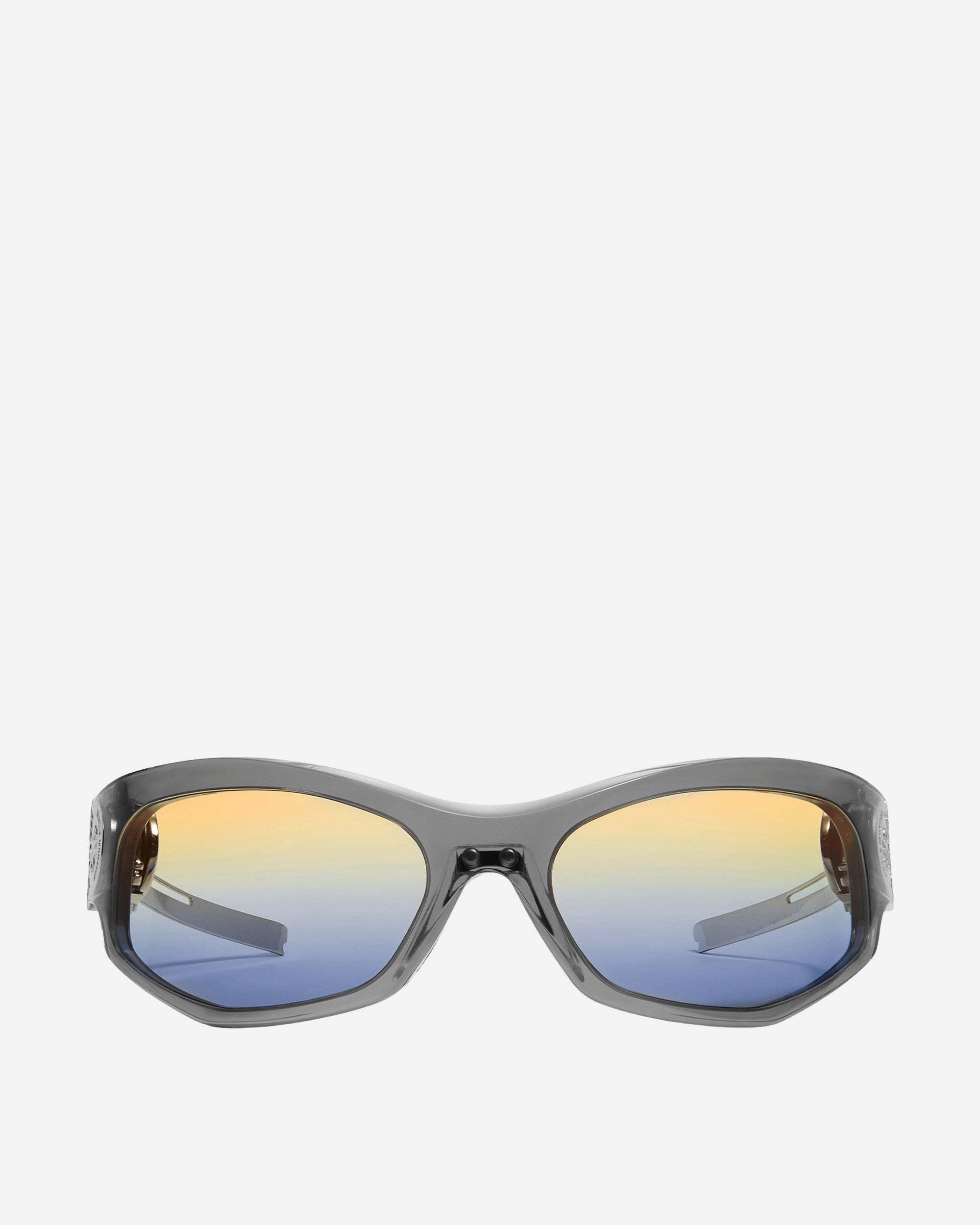 Photo: Moncler Swipe 1 G1 Sunglasses