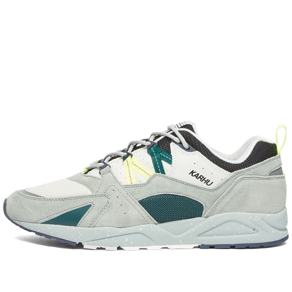 Karhu Men's Fusion 2.0 Sneakers in Pigeon/June Bug Karhu