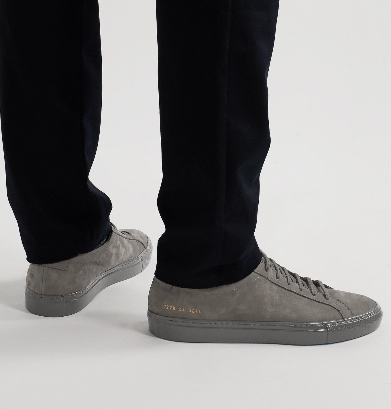 COMMON PROJECTS ローカット ヌバックグレー