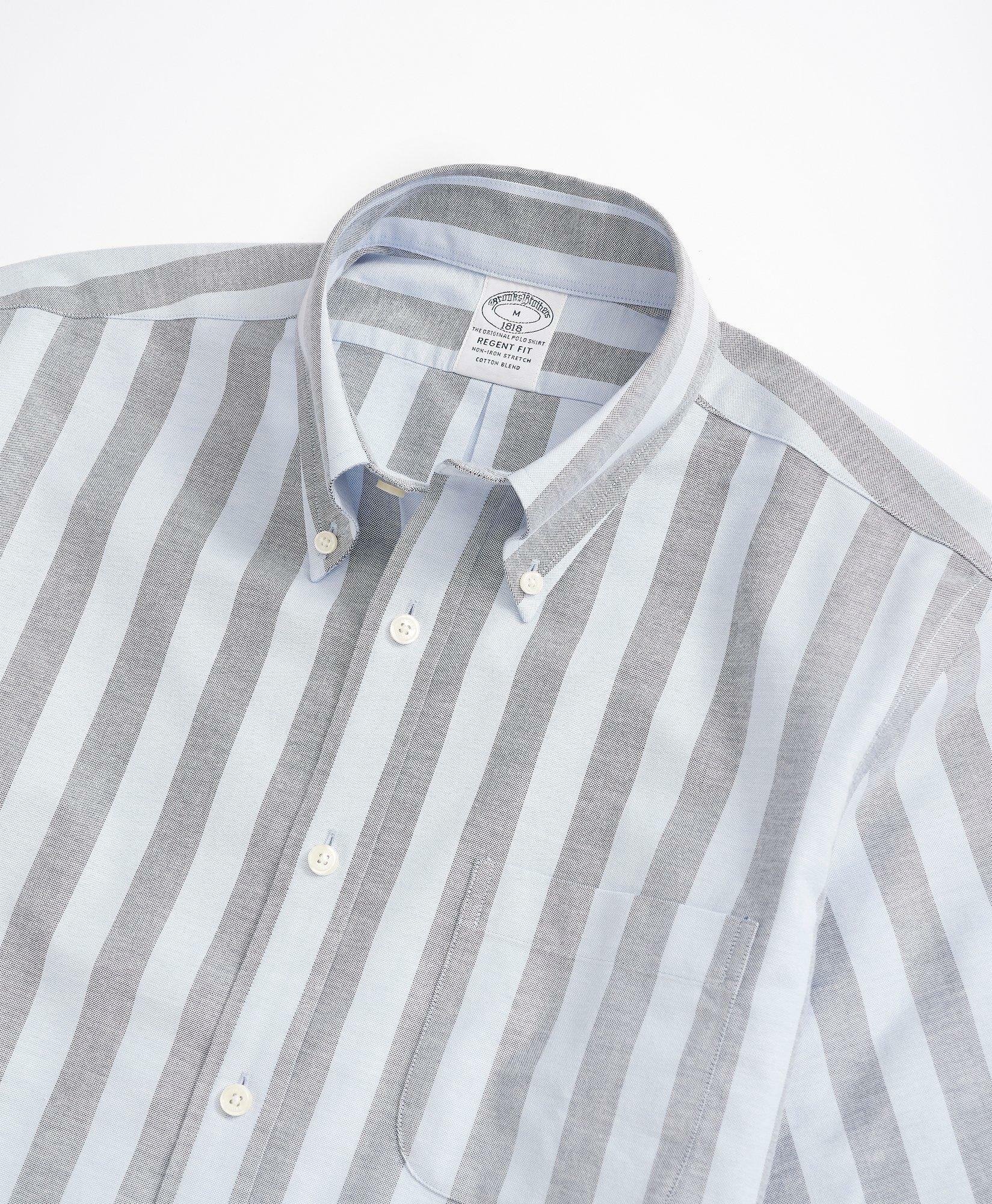 Brooks Brothers Men's Stretch Regent Regular-Fit Sport Shirt, Non-Iron Short-Sleeve Stripe Oxford | Blue/Navy