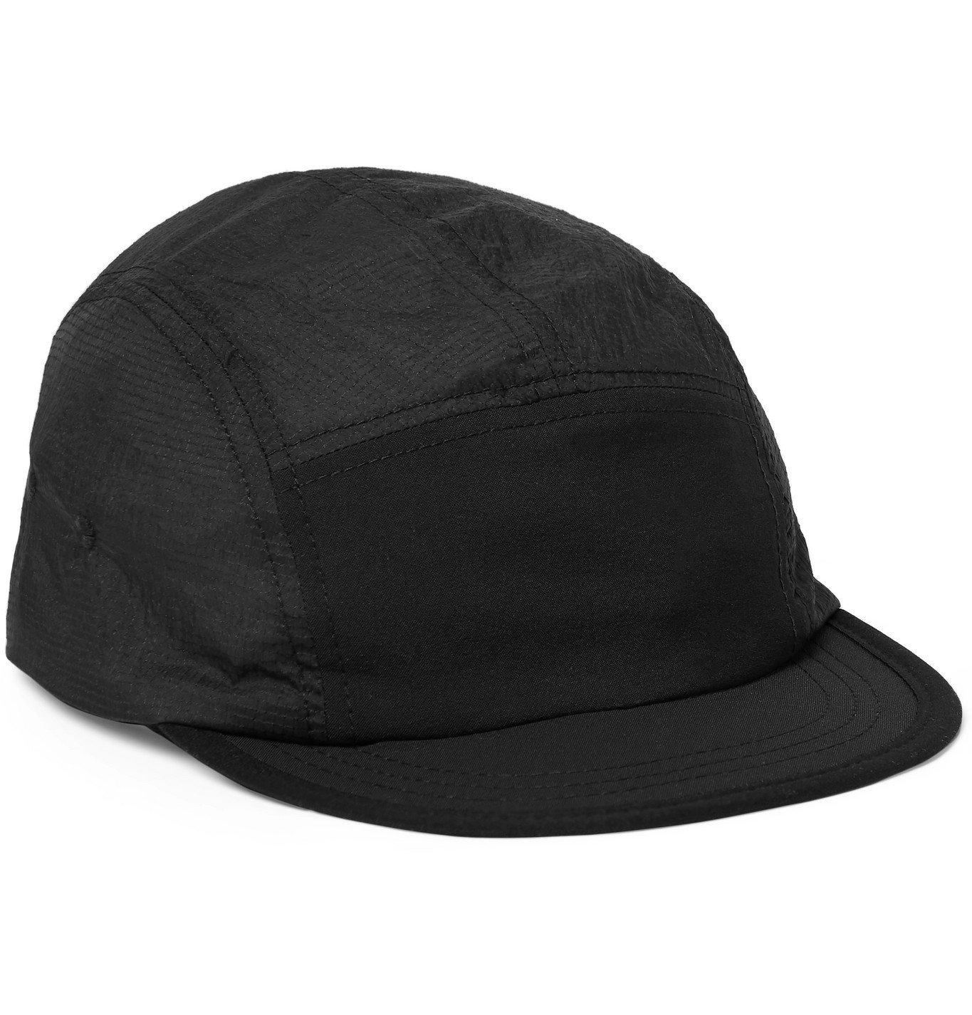 black running hat