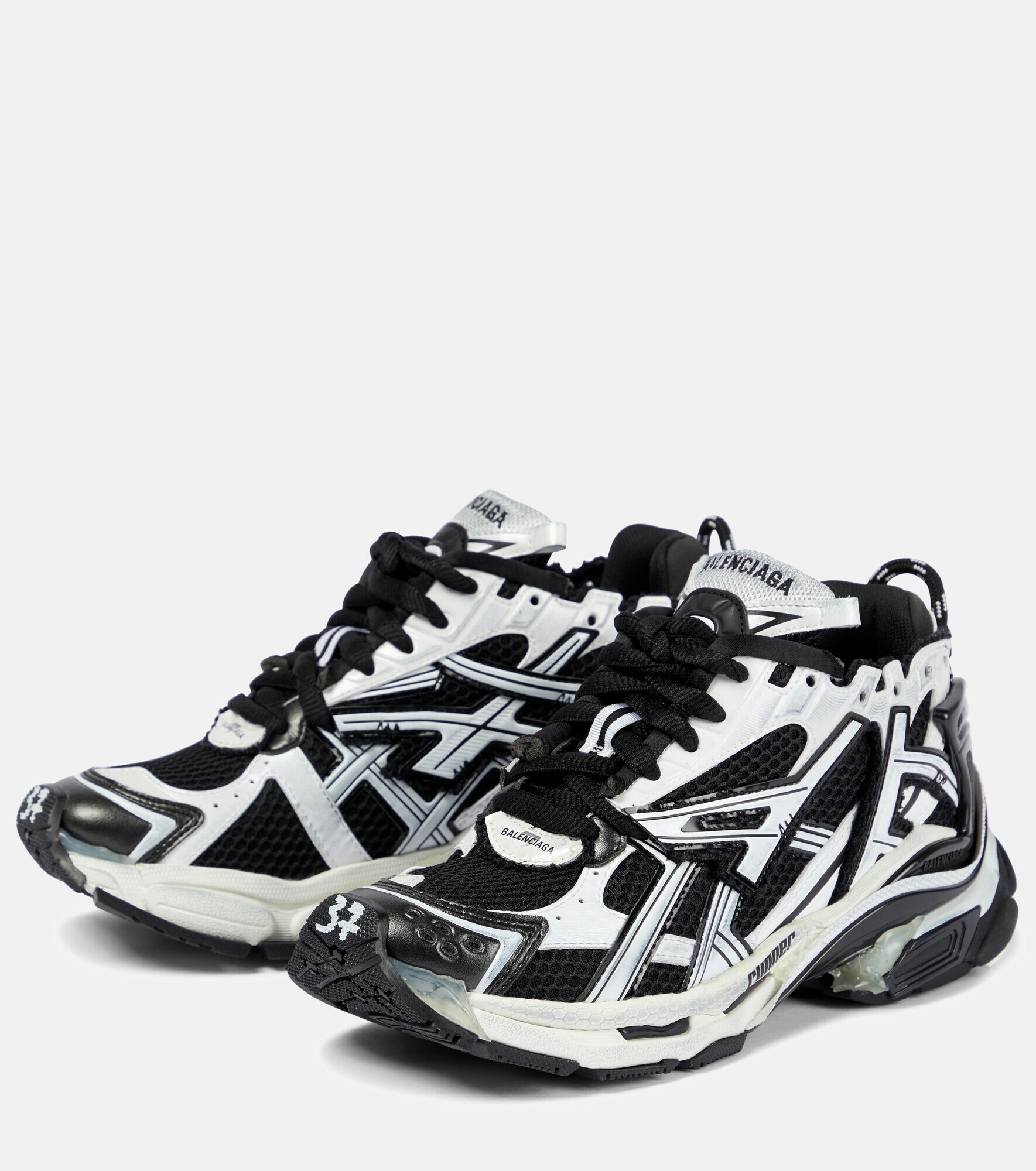 balenciaga elastic runner sneakers