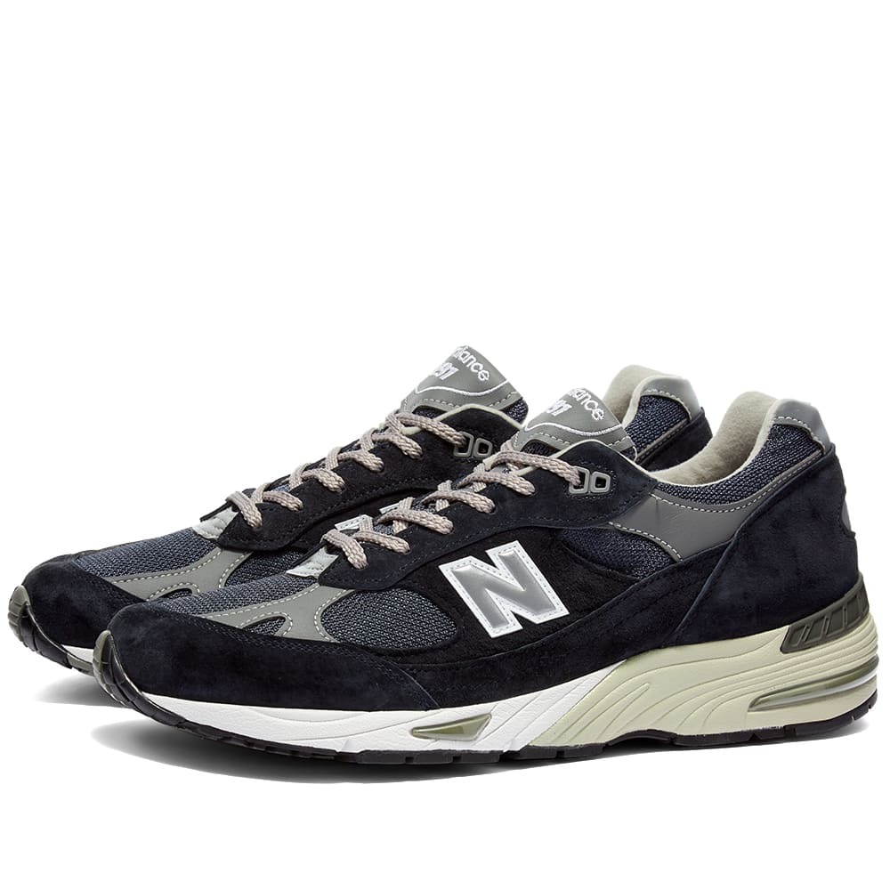 New Balance Men's M991NV - Made in England Sneakers in Navy/Grey New ...