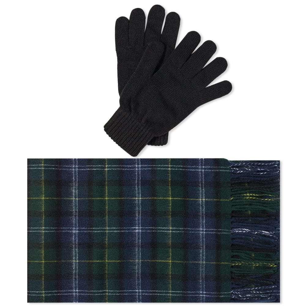 Photo: Barbour Tartan Scarf & Glove Gift Set