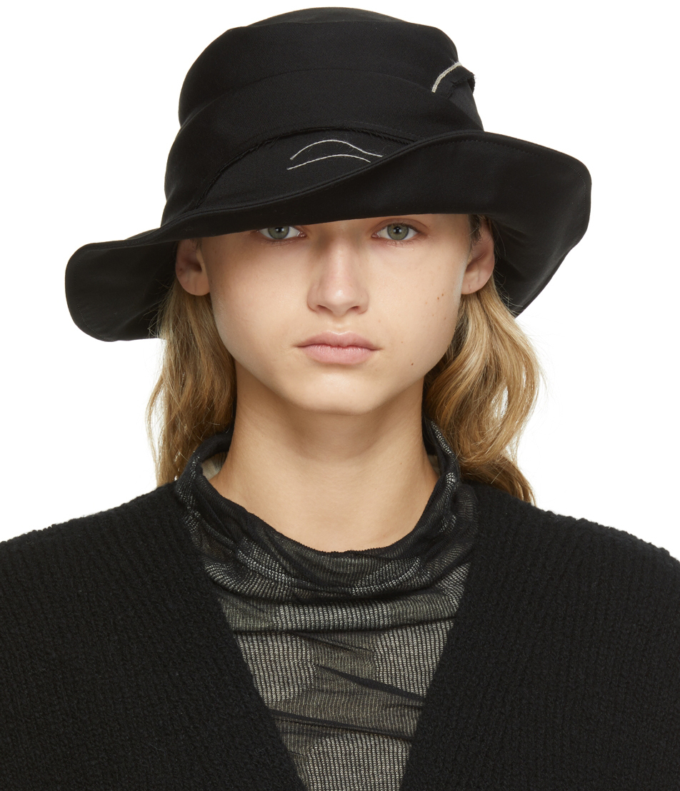 Y's Black Chain Stitch Hat