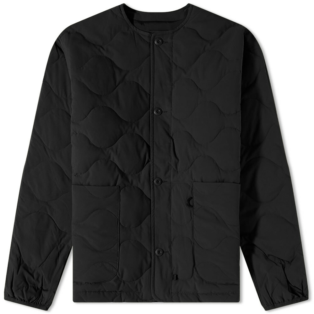 DAIWA Men's Tech Quilt Down Liner Jacket in Black DAIWA