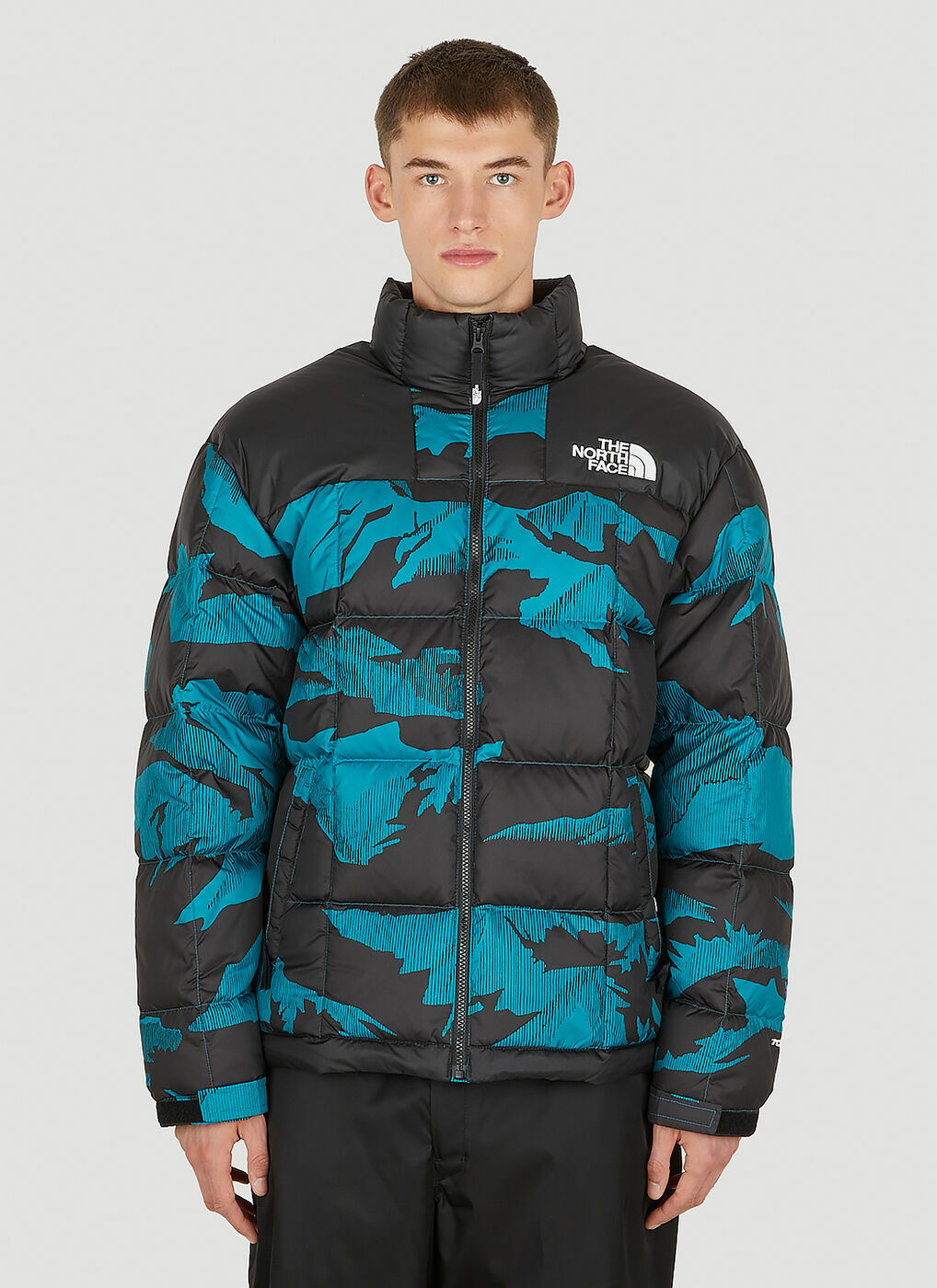 Lhotse Jacket in Black The North Face