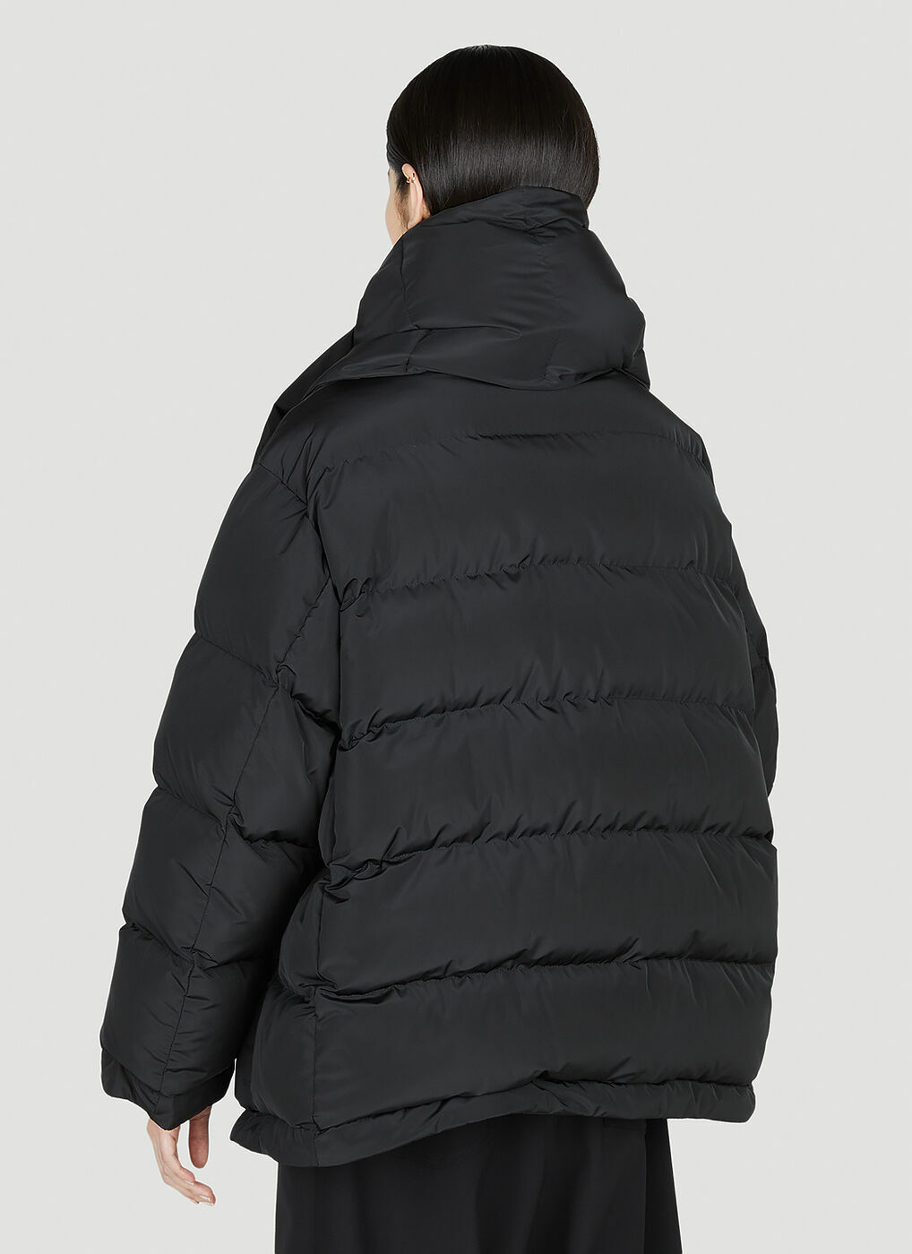 Balenciaga - Swing Puffer Jacket in Black Balenciaga