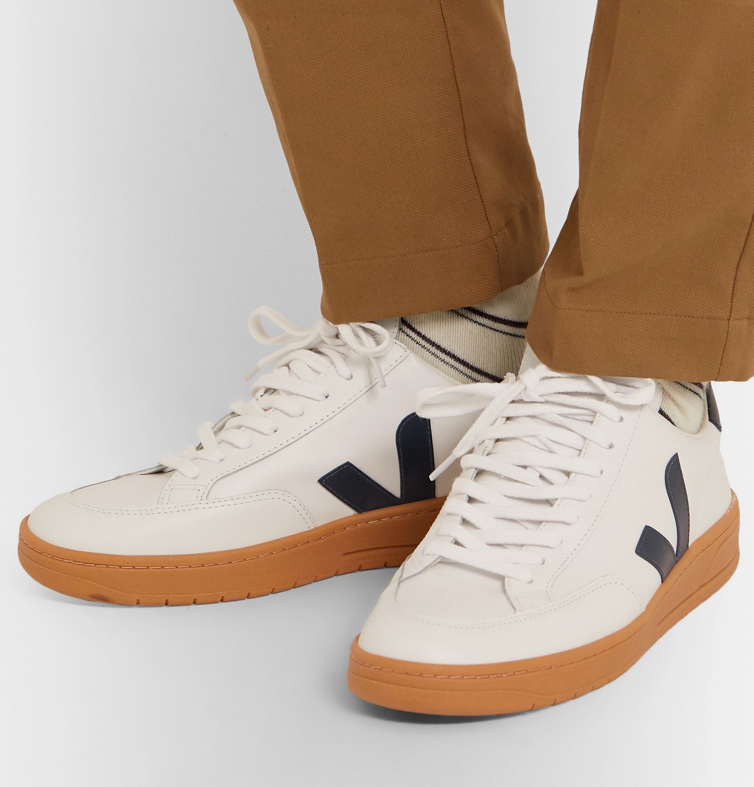 Veja - V-12 Rubber-Trimmed Leather Sneakers - White VEJA