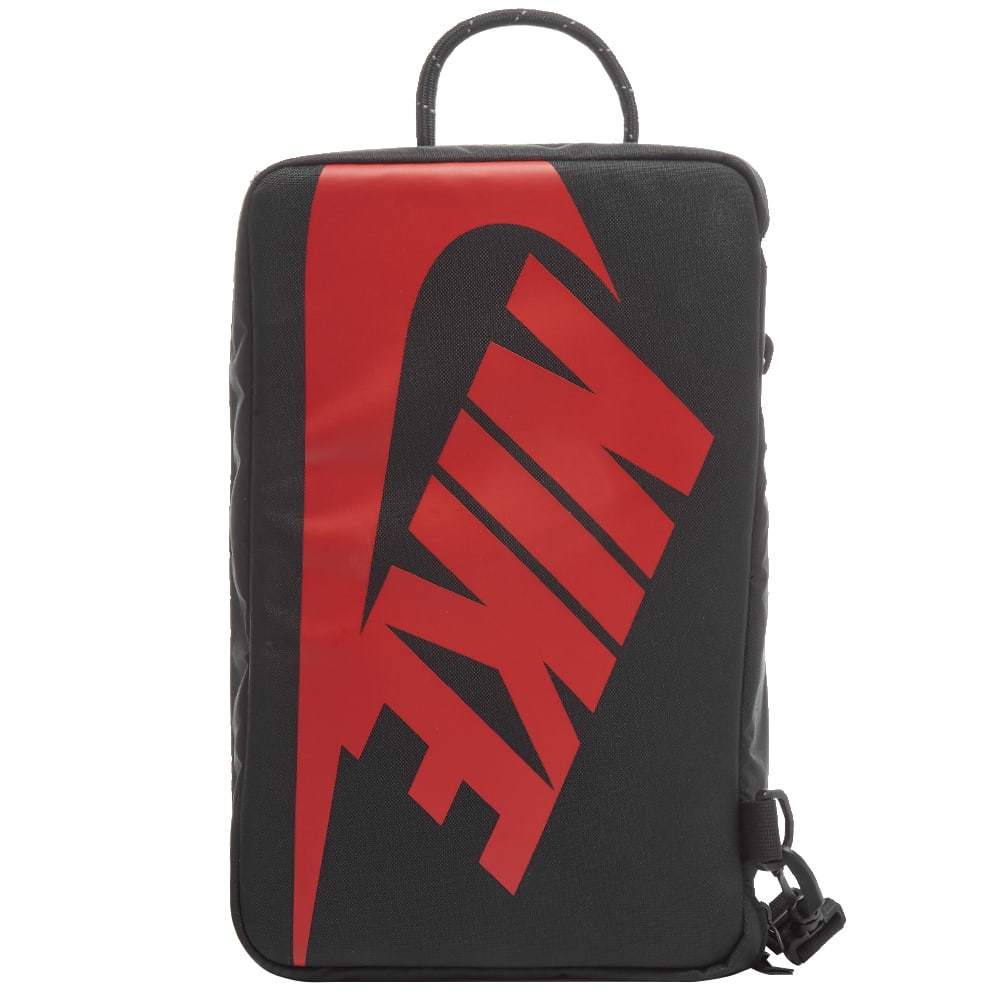 nike travel accessories