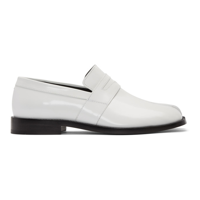 maison margiela tabi advocate loafers