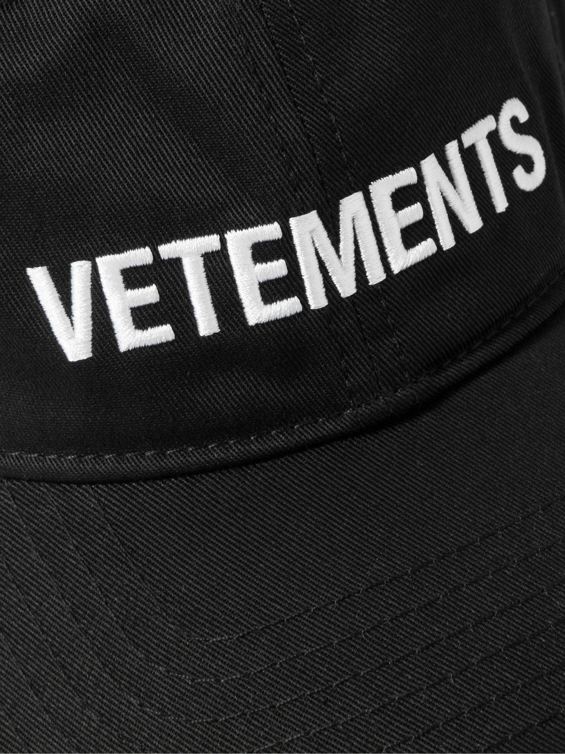 vetements cap