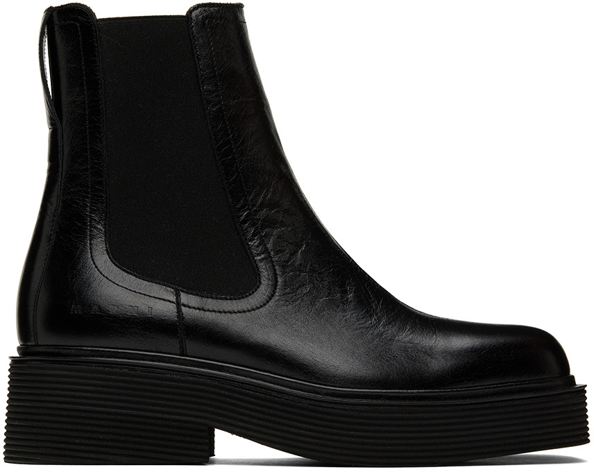 chelsea boots shiny black