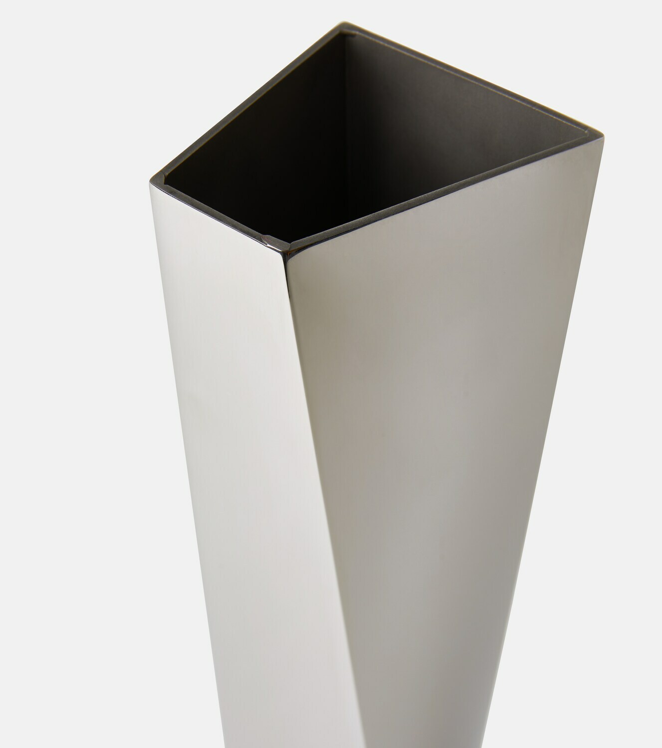 Alessi x Zaha Hadid Crevasse vase Alessi