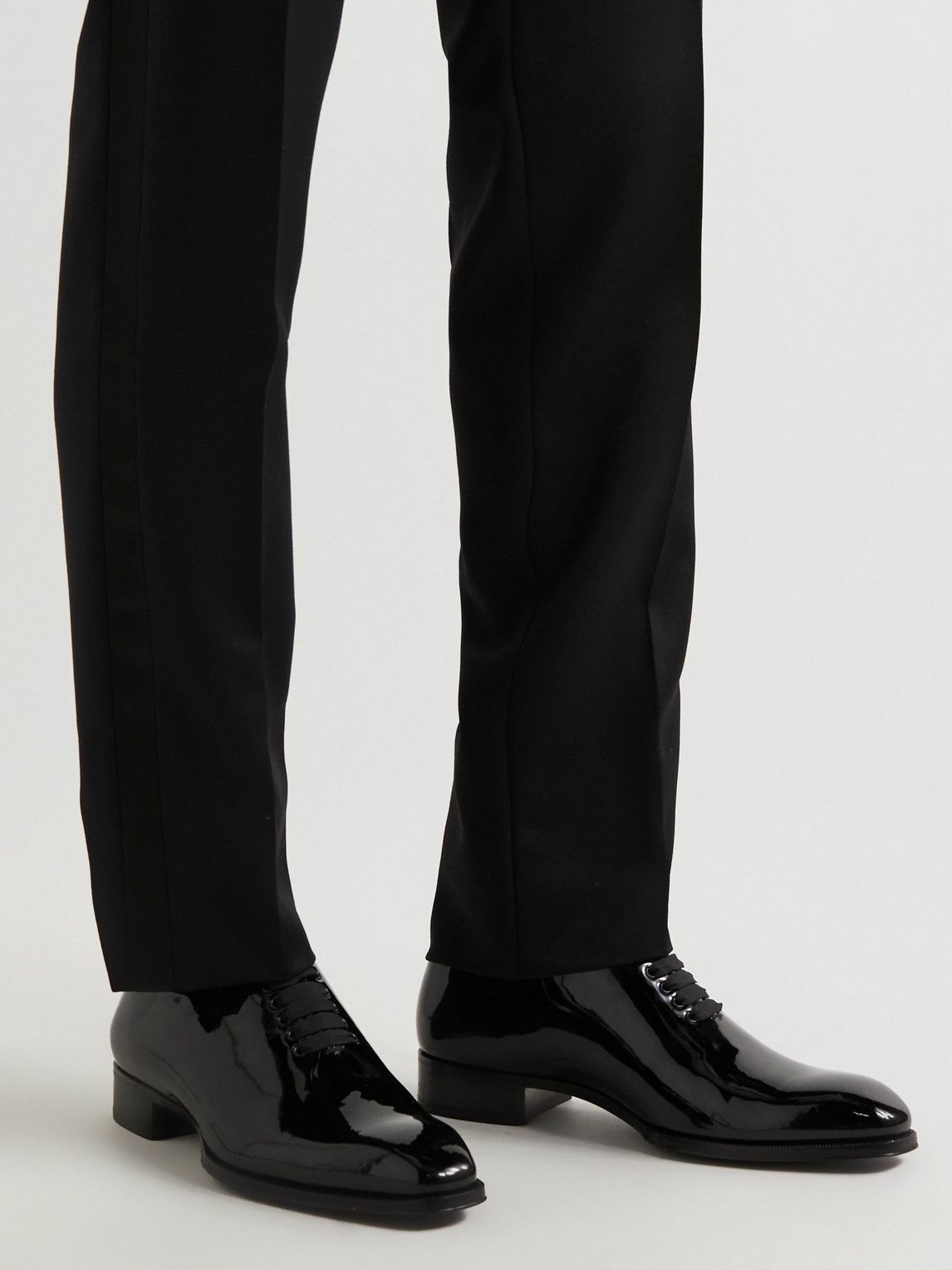 TOM FORD - Elkan Whole-Cut Patent-Leather Oxford Shoes - Black TOM FORD