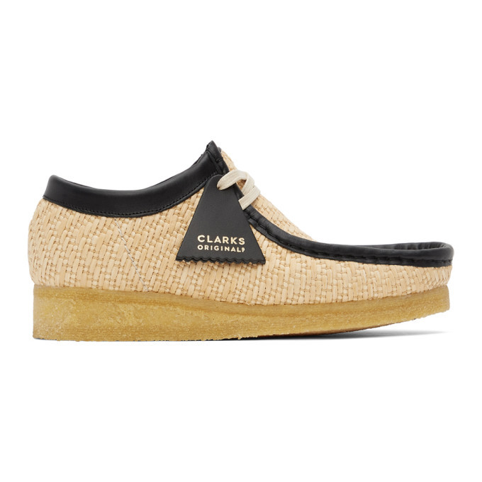 clarks raffia wallabee