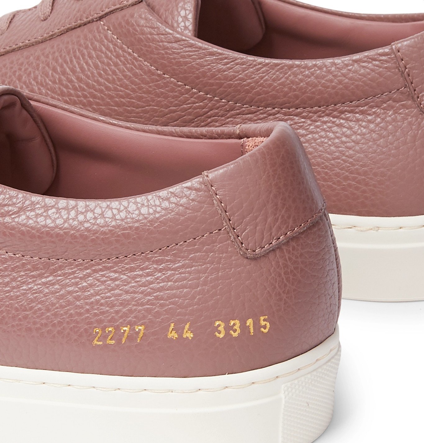 common projects achilles low pebbled