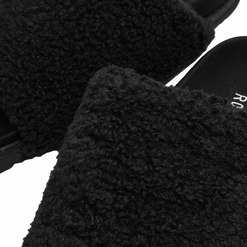 ROAM Women's Fuzzy Slide in Black ROAM