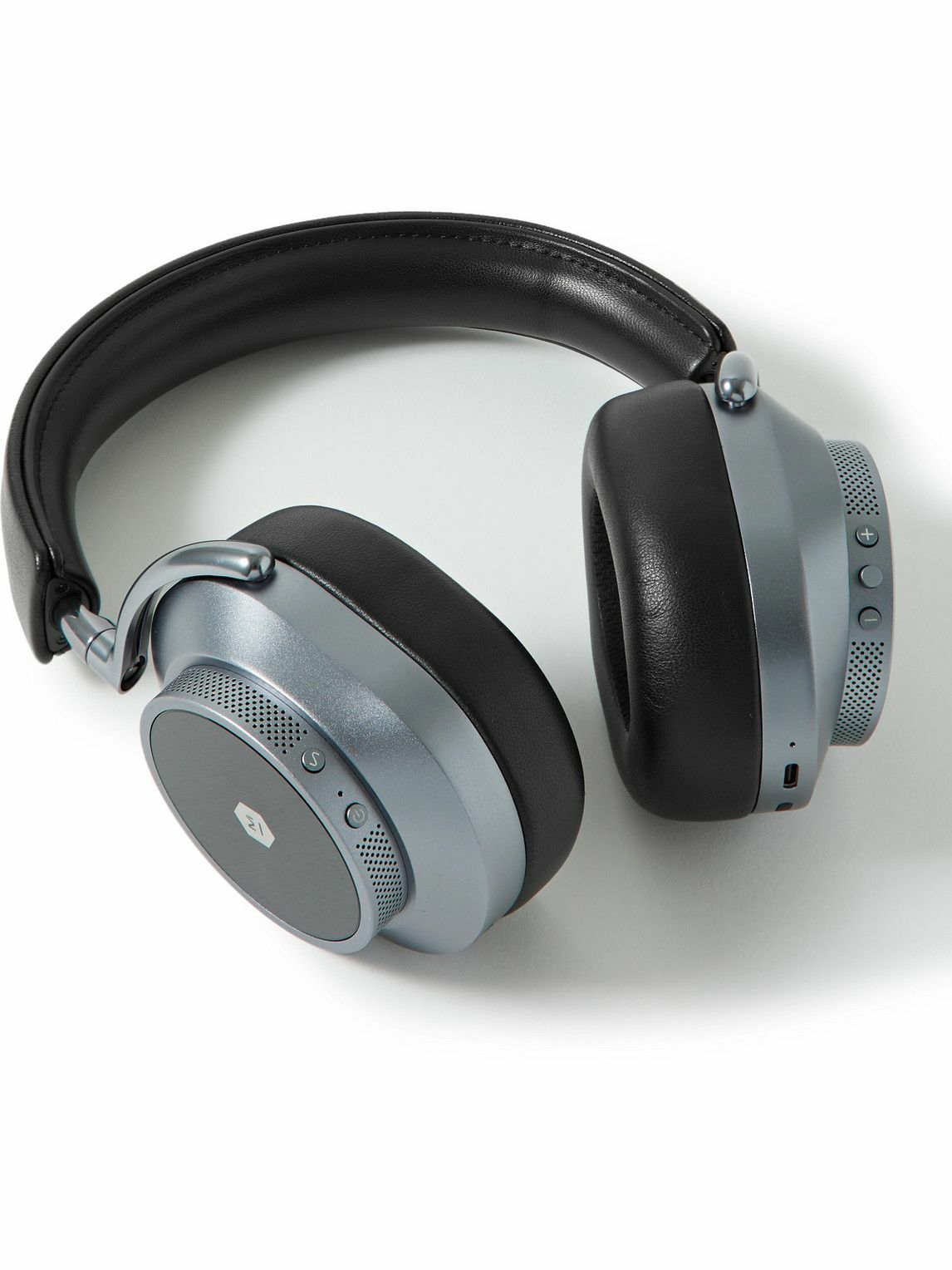 Master & Dynamic MW75 Wireless Leather OverEar Headphones Master