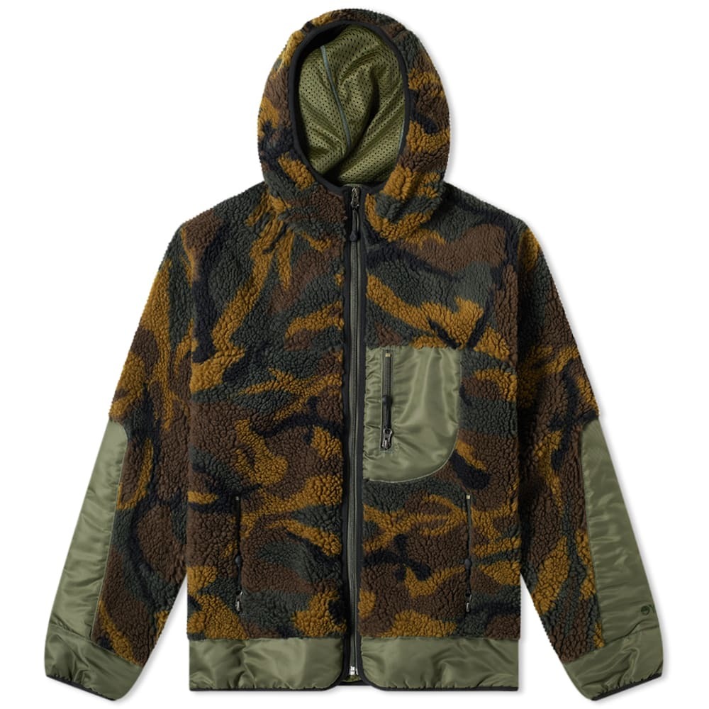 camo sherpa