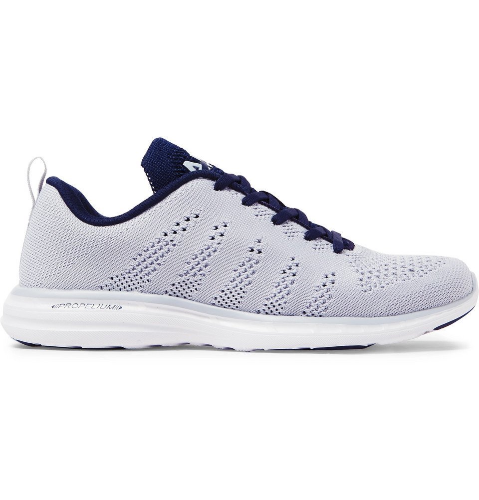 apl tennis shoes