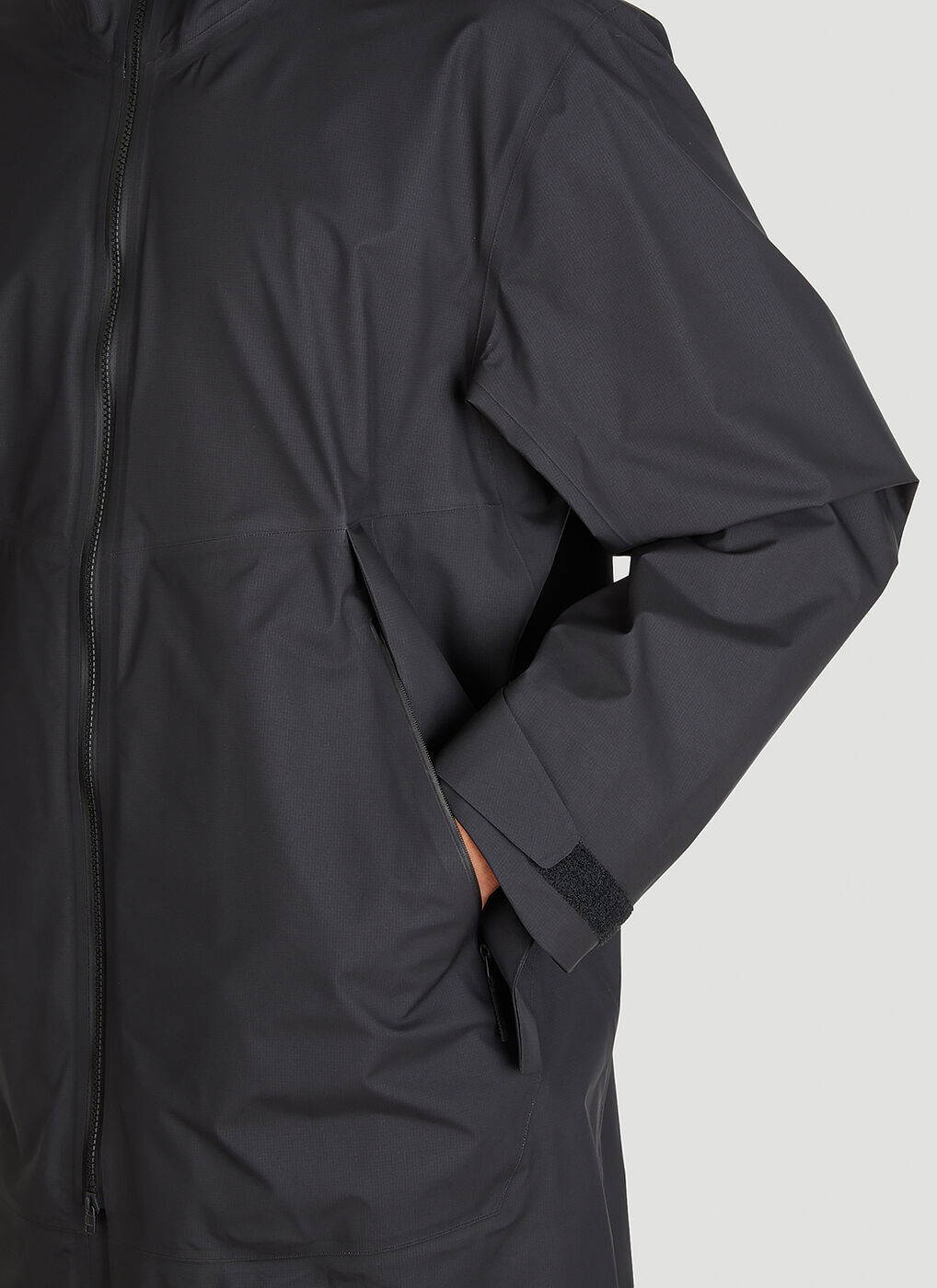 Lexer Hooded Coat in Black Arc'teryx Veilance