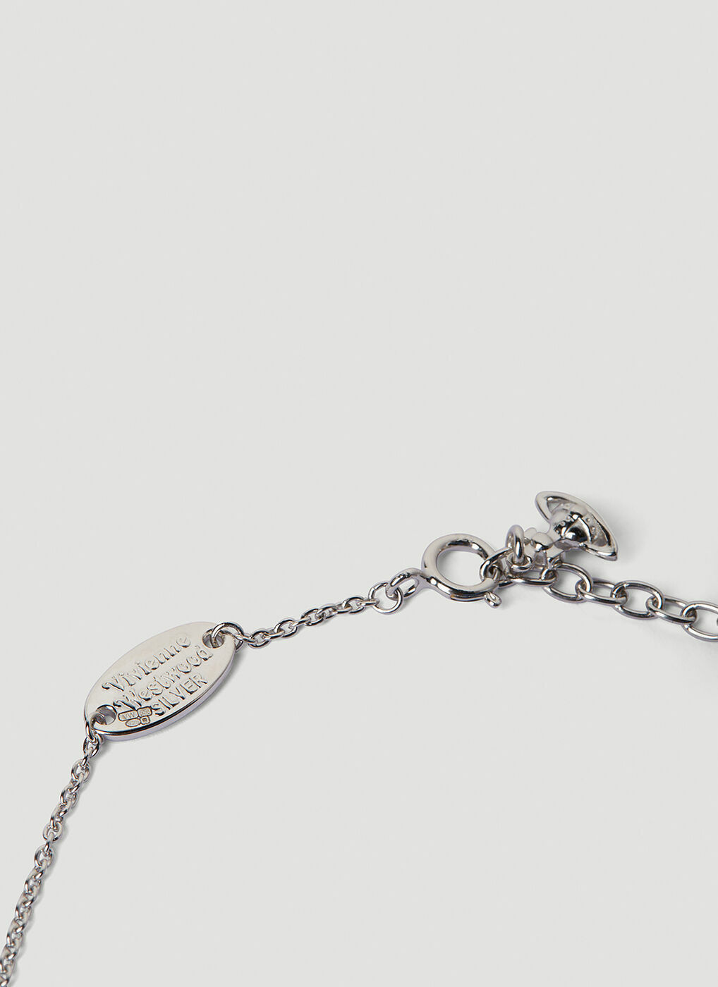 Vivienne Westwood - Narcissa Pendant Necklace in Silver Vivienne Westwood
