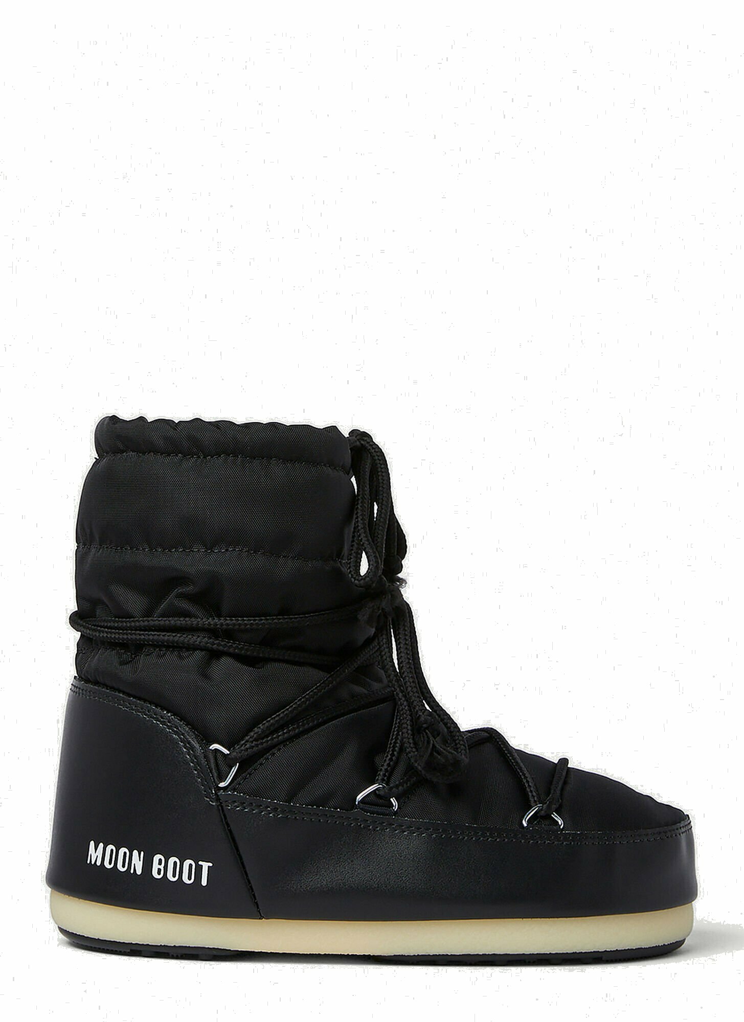 Photo: Icon Low Snow Boots in Black