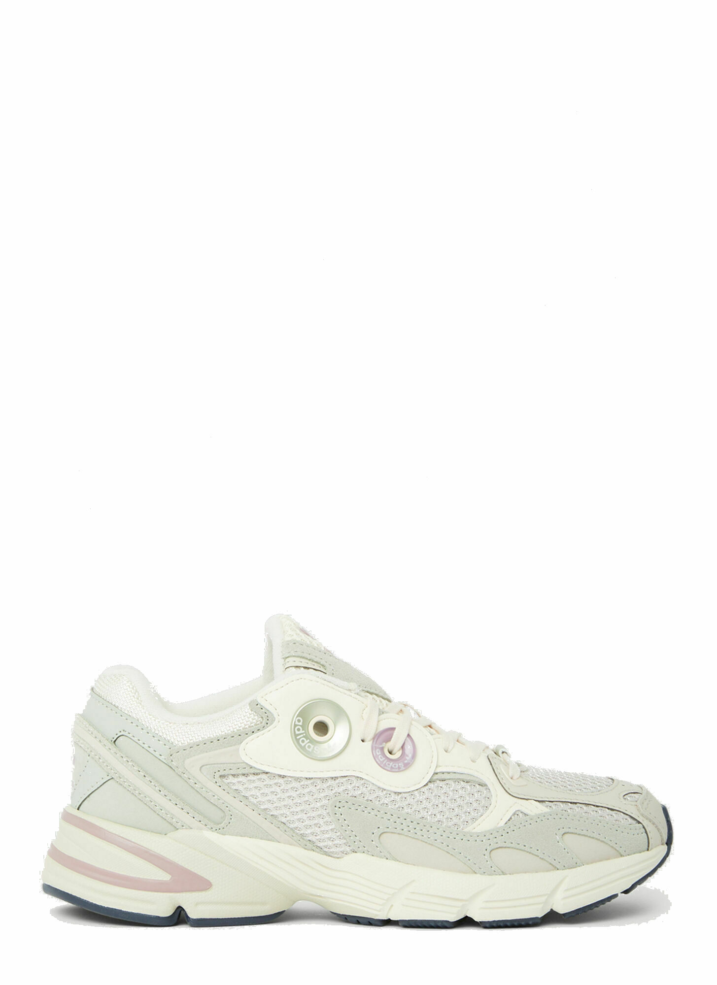Astir Sneakers in Cream adidas
